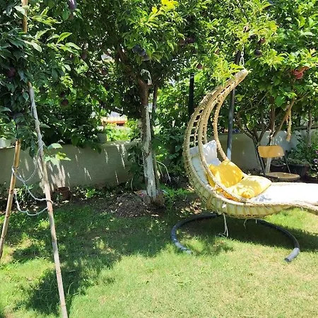 아파트 Tolle Gartenwohnung Am 쿠사다시