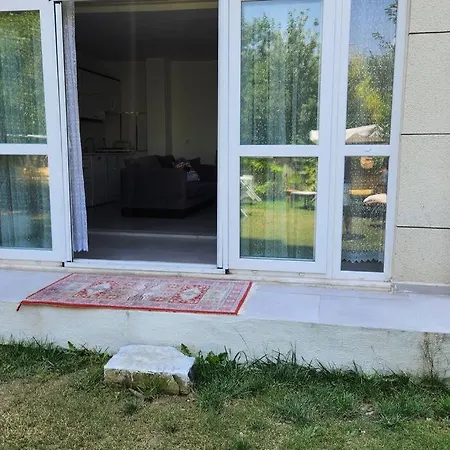 Tolle Gartenwohnung Am Kusadası